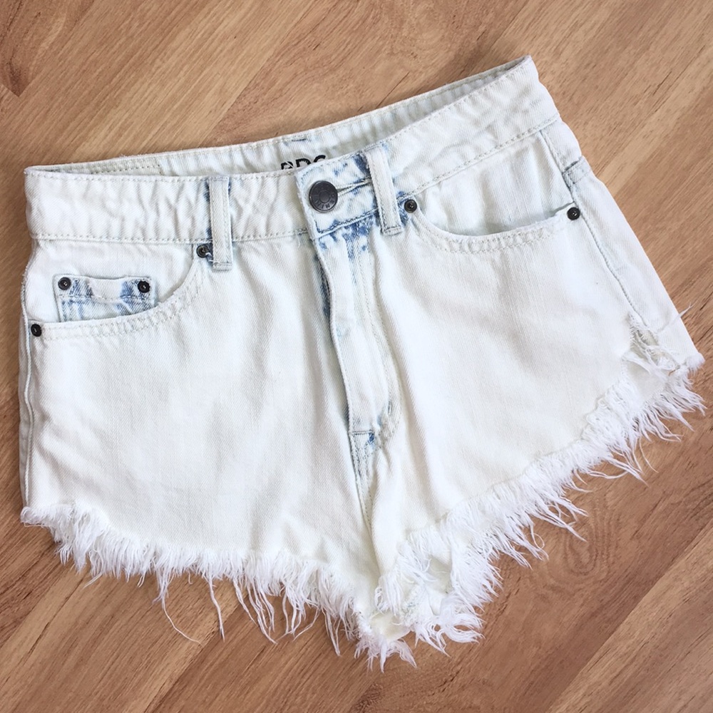 ✨BDG High Rise Dolphin Jean Shorts✨